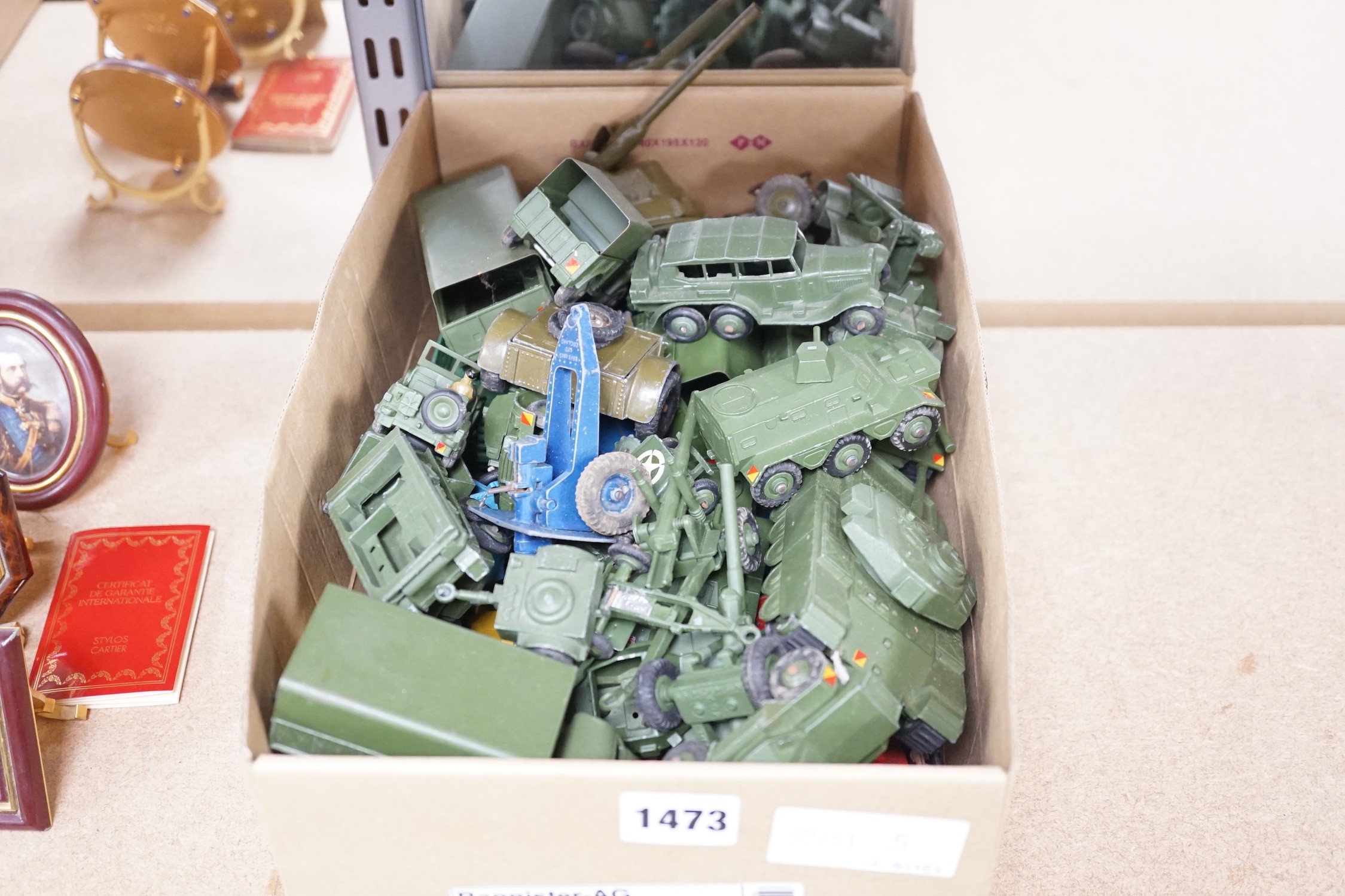 A selection of various Dinky military toys and a boxed Britains 155mm gun